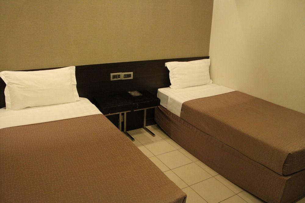 Hong Kong King'S Hotel Bagian luar foto