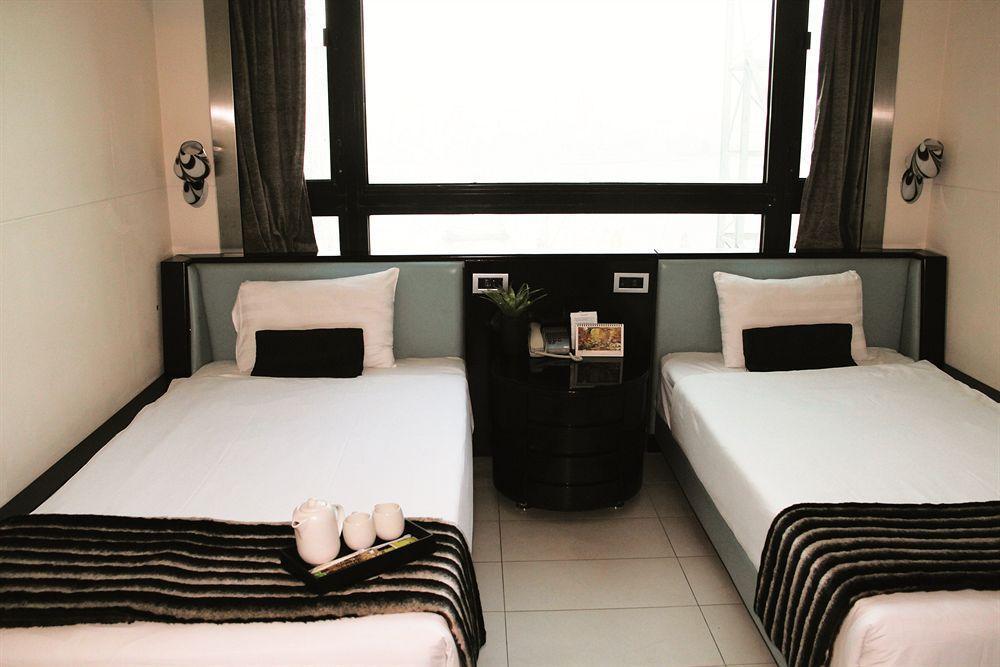 Hong Kong King'S Hotel Bagian luar foto